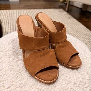 UGG Women's Tan Suede Mules